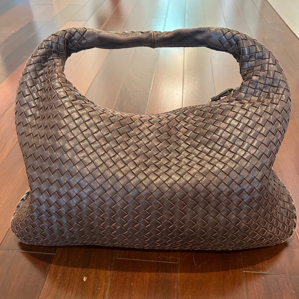 Bottega Veneta brown lambskin Nappa intrecciato large Veneta hobo